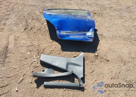 2019 Nissan Versa 1.6 Sv z USA, uszkodzony, nr VIN 3N1CN7AP0KL811292